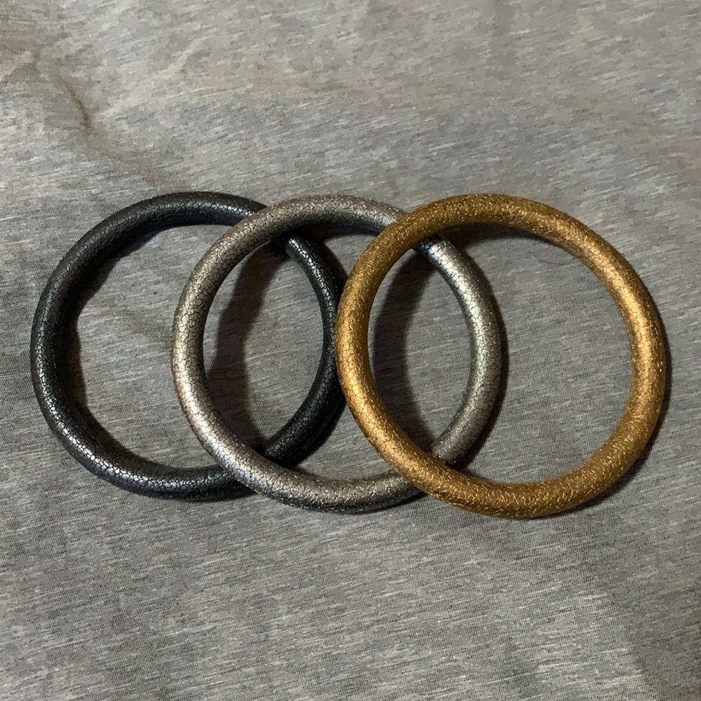 Bangles